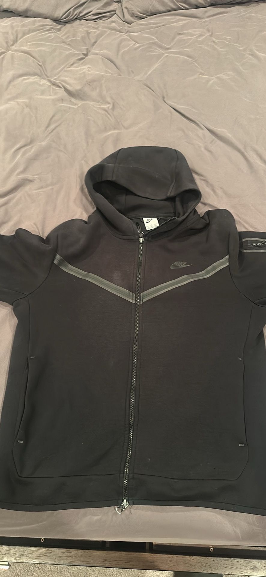 Nike tech jacket