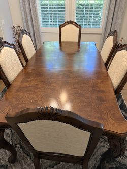 Formal Dining Room Table with 6 chairs