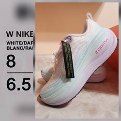 Nike Vomero 18 plus size 8