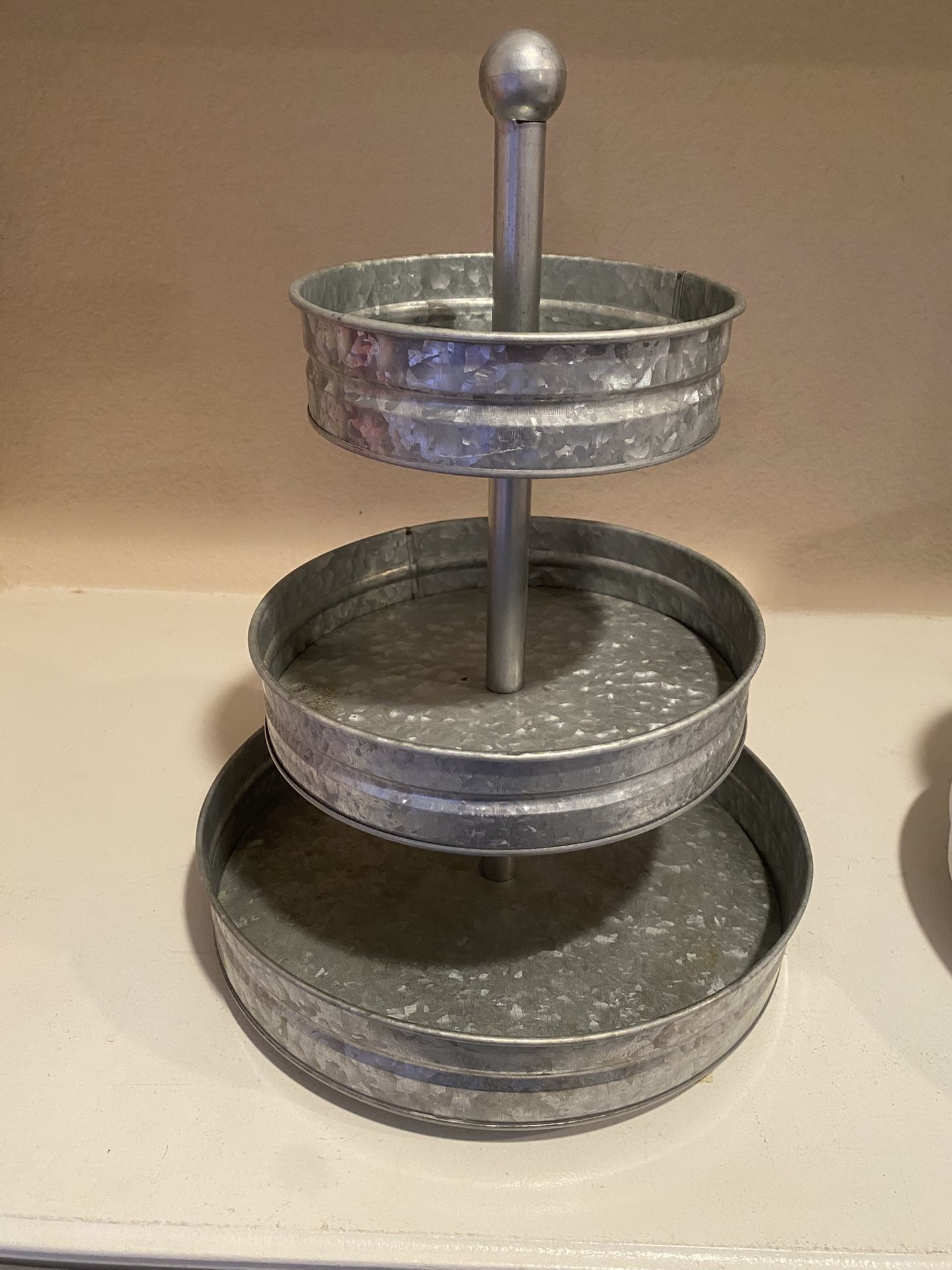 3 Tier Galvanized Tray 
