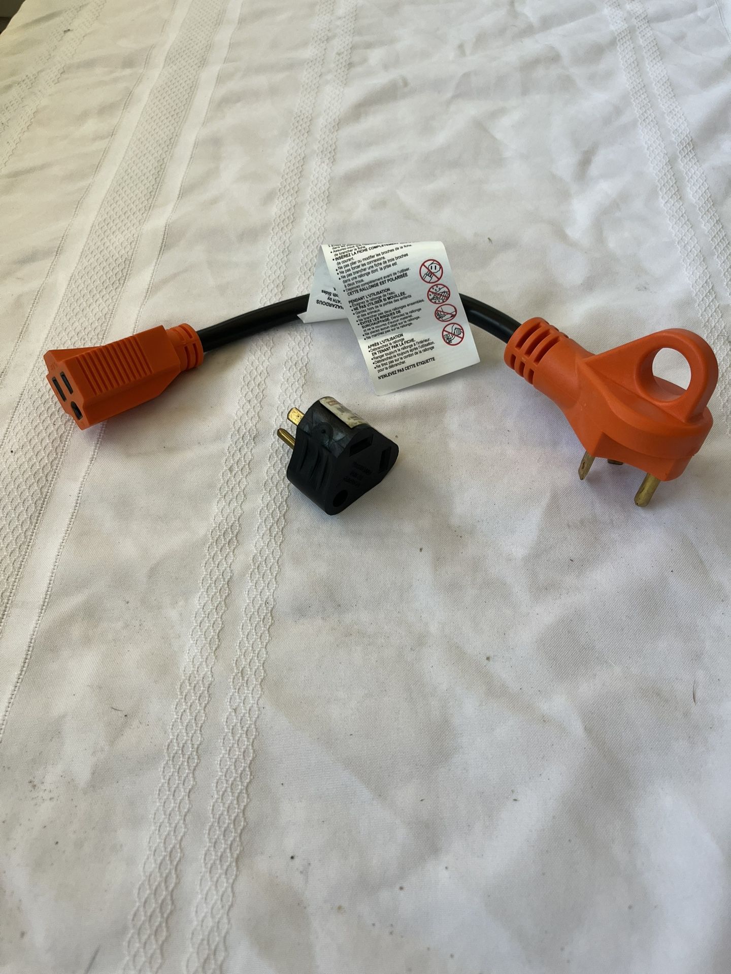 RV 30 Amp to 15 Amp and 15 Amp to 30 Amp Adapters