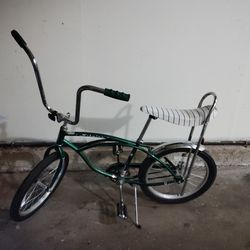 Shwin Low Rider Bike   RARE!!!  400 Obo.