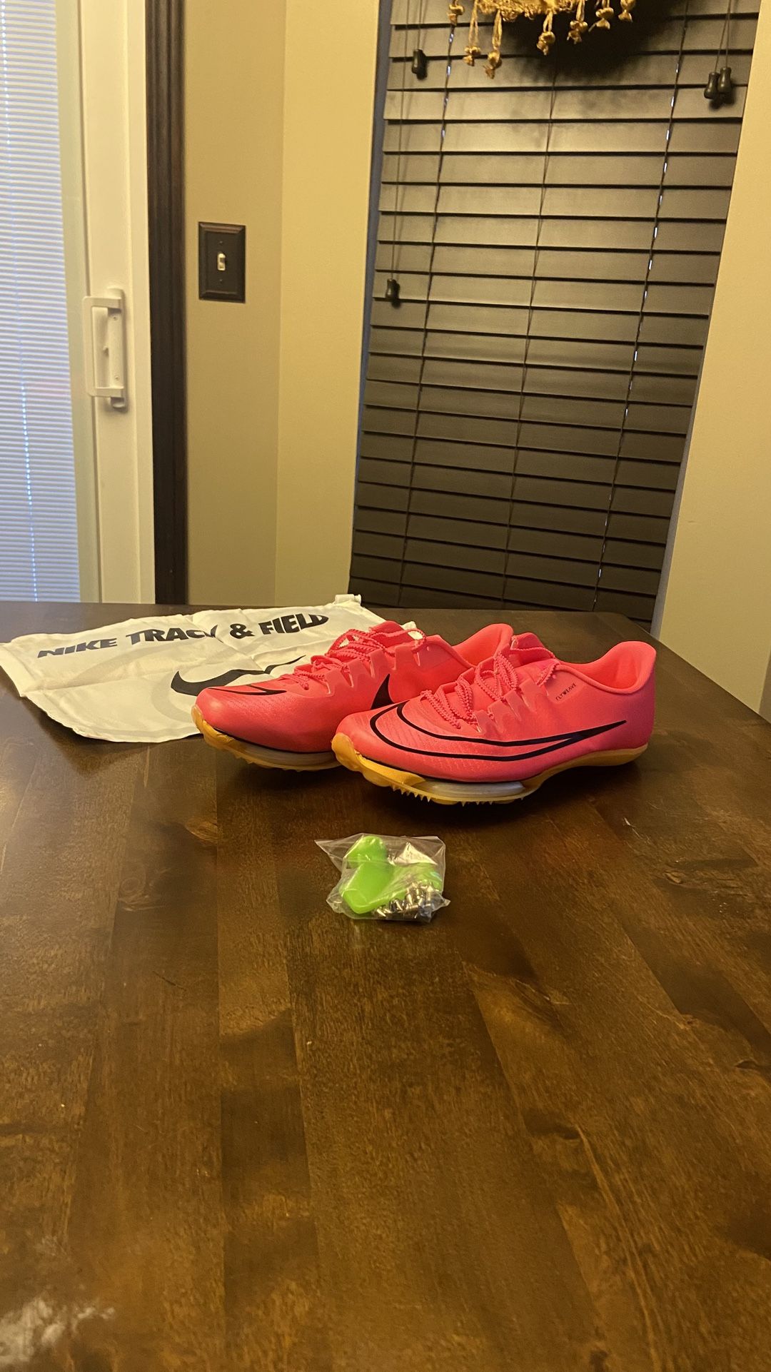 BRAND NEW! NIKE AIR ZOOM MAXFLY FLYWEAVE