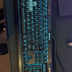 Corsair K70 Mechanical Gaming  Keyboard