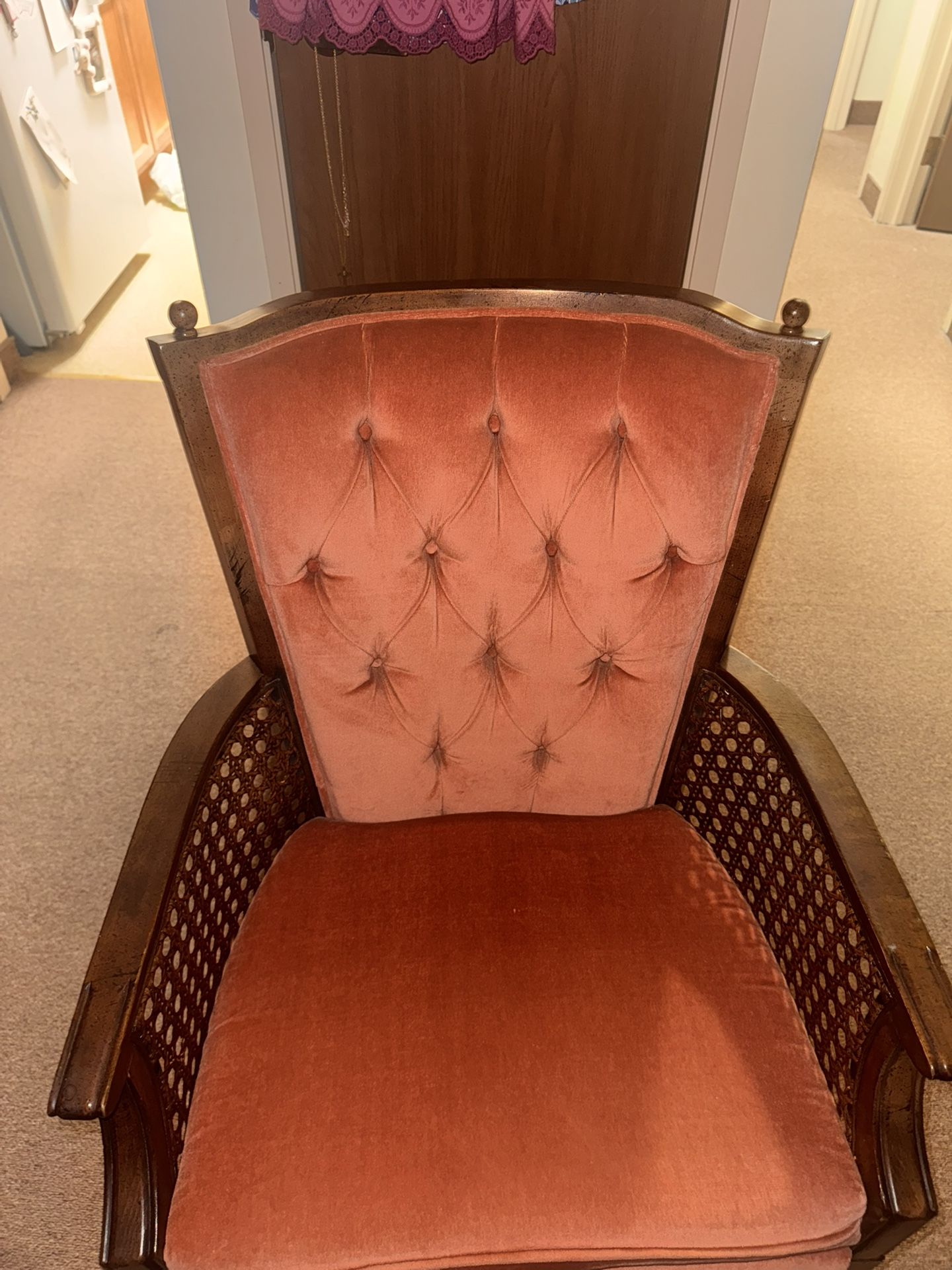 Antique 1970s Armchair With Peach/pinkish Seating In Great Shape