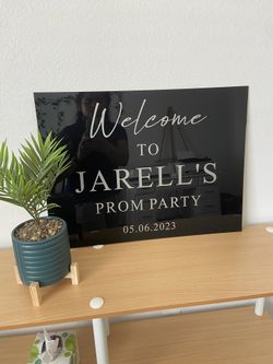 Welcome Signs !