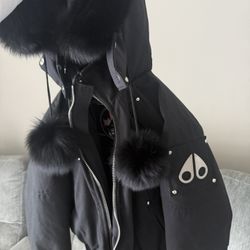 Moose knuckles puffer coat