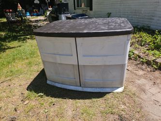 Price is firm.. suncast horizontal storage shed