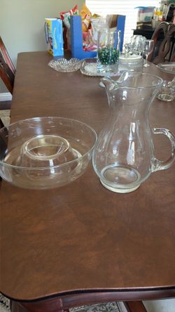 Princess House Pitcher and Serving Bowl