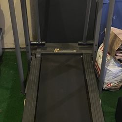 Treadmill: Proform Personal Trainer Electronics Treadmill