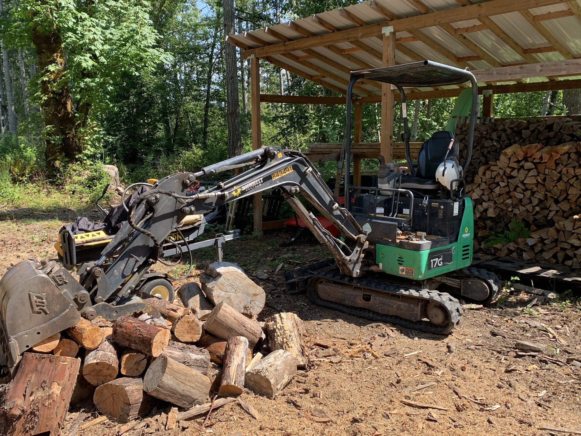 John Deere 17G Excavator