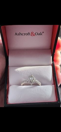 Ashcroft & Oak 14K White Gold Natural Diamond Marquise Ring – 3/4 CTW – $1,895 OBO