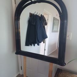 Mirror - sits On Top Of A Dresser