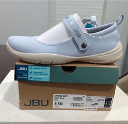 JBU Women’s Lightweight Shoes