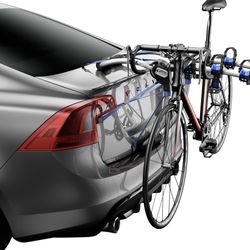 Like New Thule Archway 3 Rear Mounted Bike Rack (holds 3 Bikes)