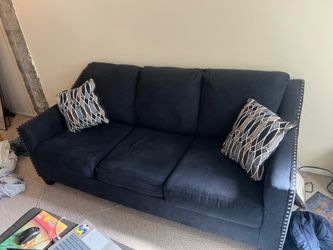 Free couch 80x37x32