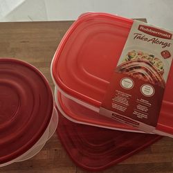 6 Rubbermaid Take Alongs