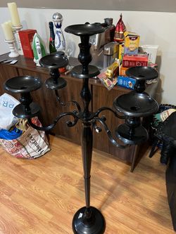 Black Metal Floor Candelabra 5-Arm