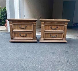 DRESSER & 2 NIGHTSTANDS