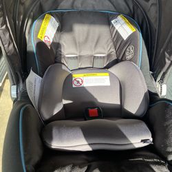 GRACO Car seat With base 