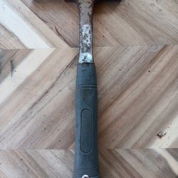 Magnetic Hammer 🔨 