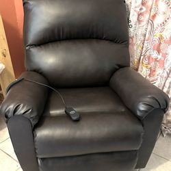 Brown Leather Lift Chair, Like New Condition