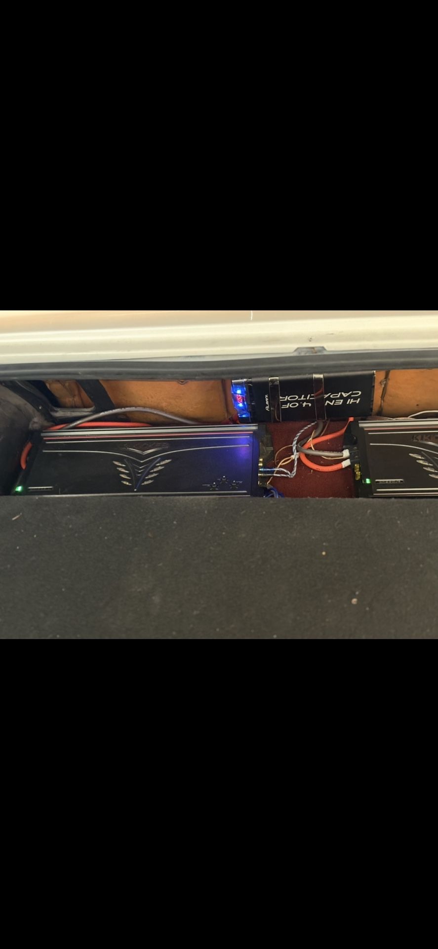 Kicker Solo X 12 Inch Kicker Amps