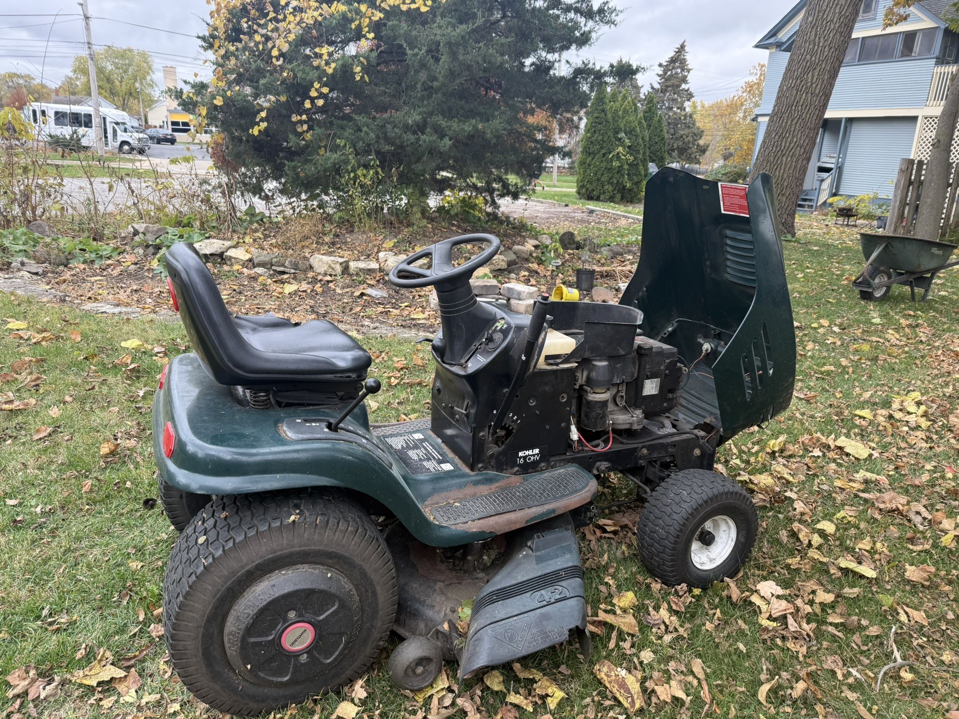 Craftsman Riding Lawn Mower 