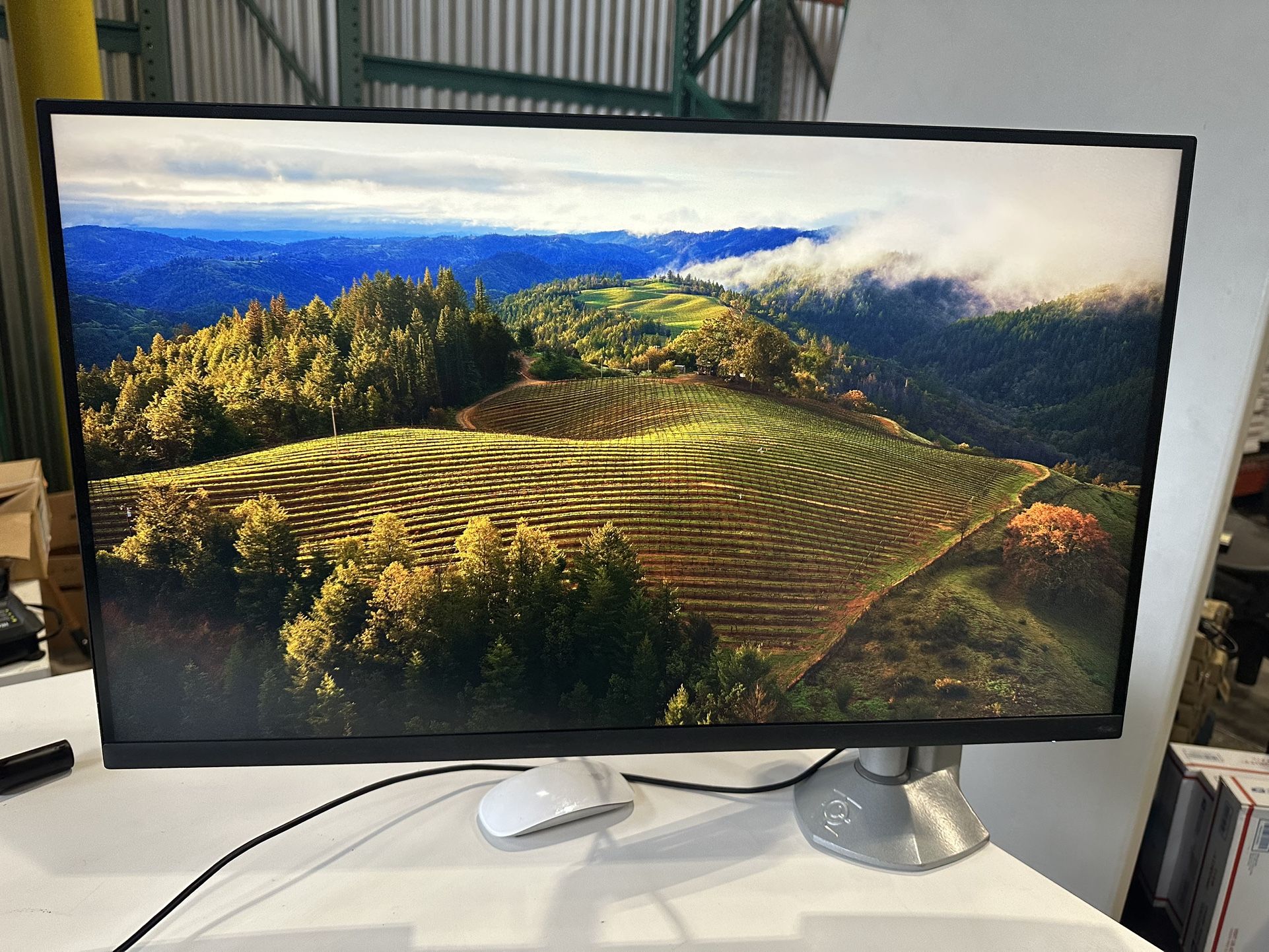 Dell 27” 4K Monitor P2721Q! We Also Have Monitor Arms, Standing Desks, Chairs, And More!!!