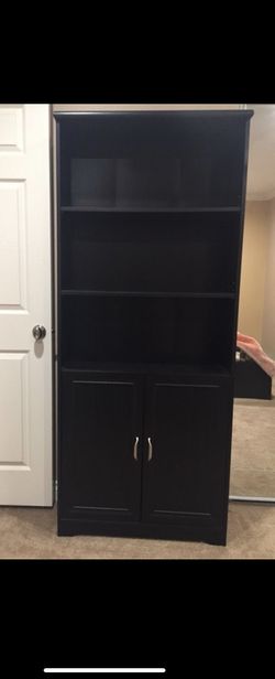 Book Shelve with Bottom Cabinet