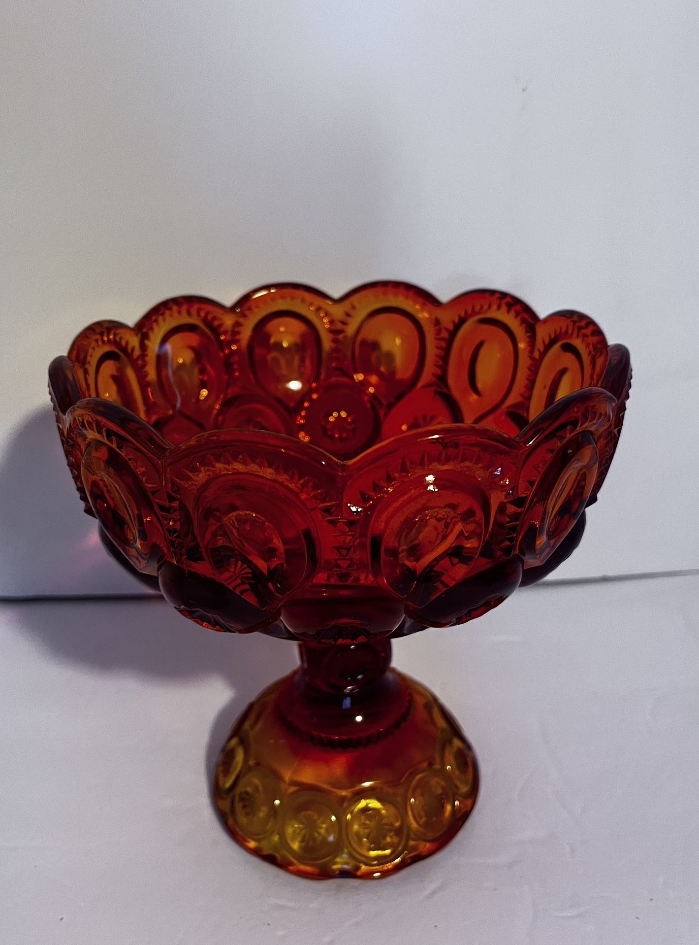 VINTAGE LE SMITH AMBERINA MOON STARS RED YELLOW GLASS COMPOTE CANDY DISH GLOWS