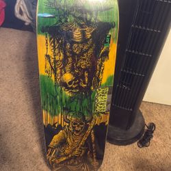 VX ! Creature 9.25 team Messenger Pro Skate Deck 