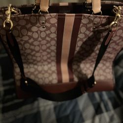 Brand New Coach Tote😍