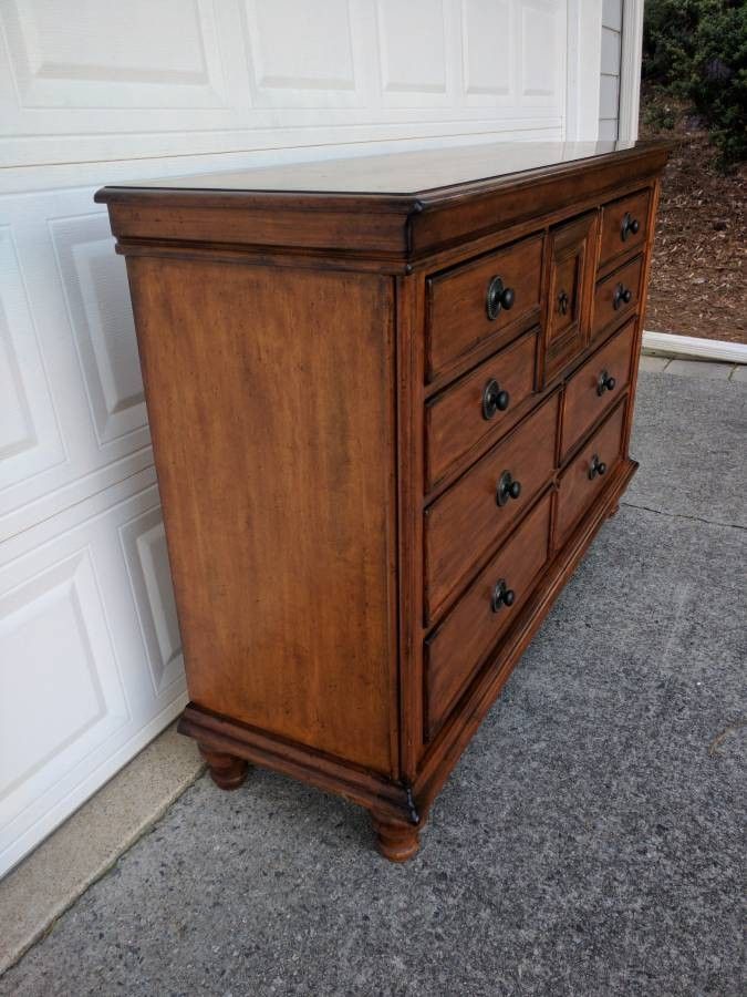 Tommy Bahama Dresser