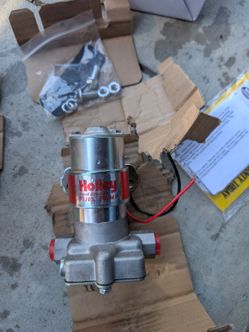 Holley red electric fuel pump