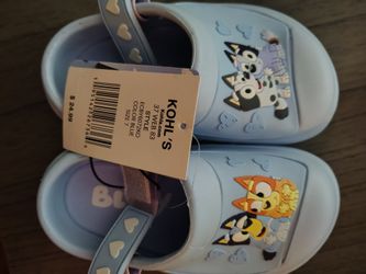 Bluey Kids Clogs Size 7 toddler