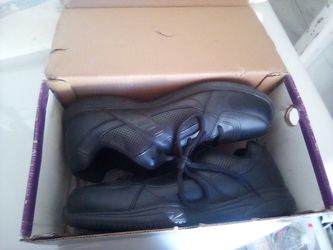 Non Slip Work Shoes