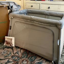 Newton Baby Pack & Play – New