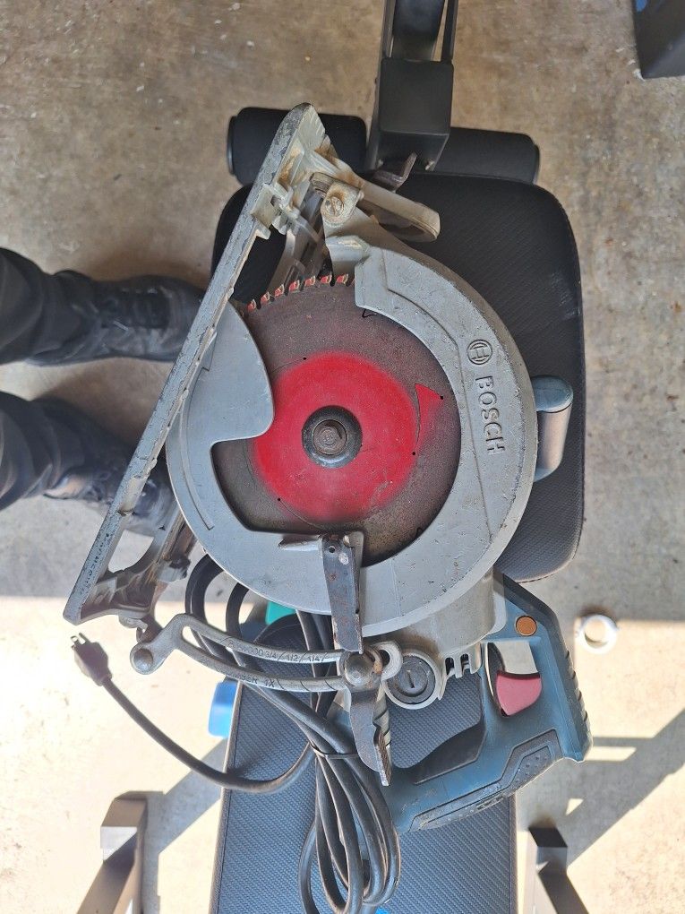Bosch Worm Drive Saw