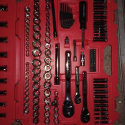 Craftsman 159 Piece Tool Set