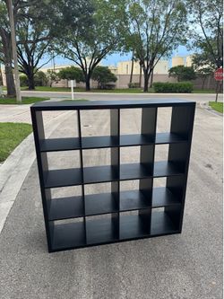 Cube bookshelf MAKE OFFER NEED IT GONE