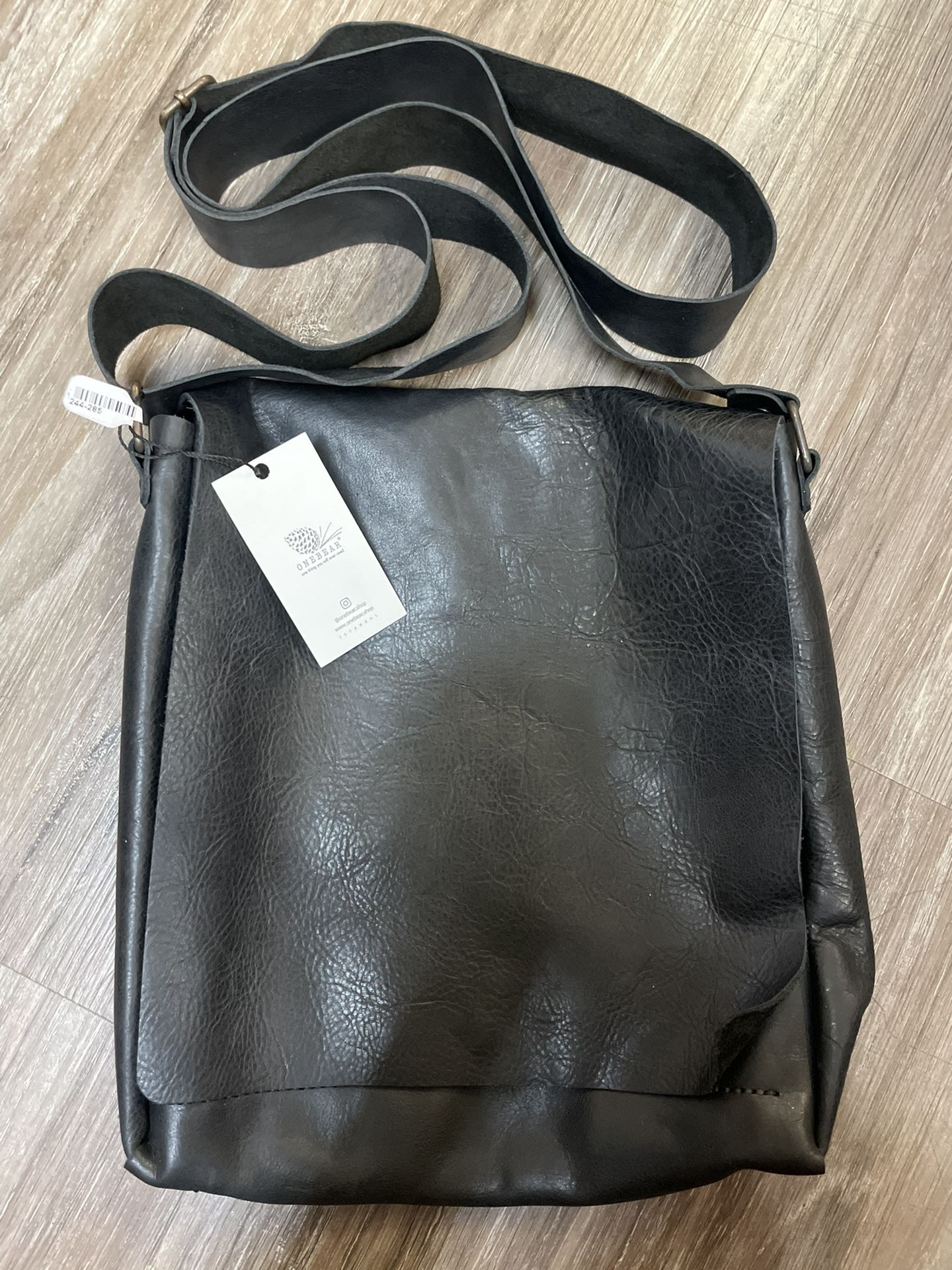 Onebear Leather Crossbody Bag
