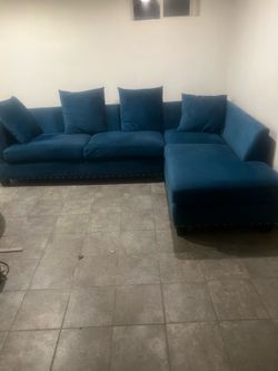 Used living room furniture