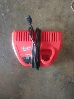 Milwaukee M12 charger New