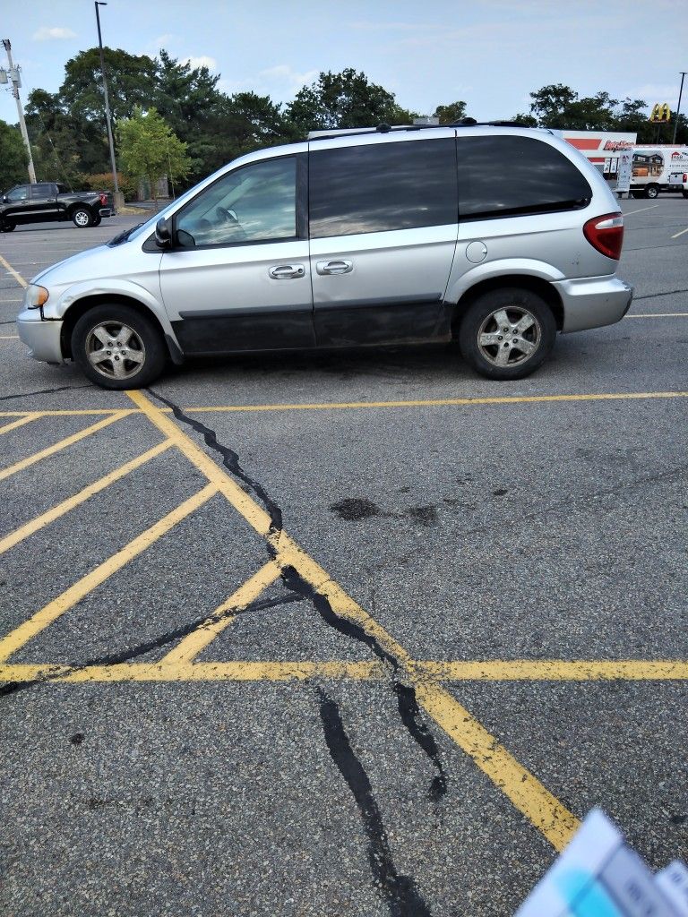 2004 Dodge Caravan