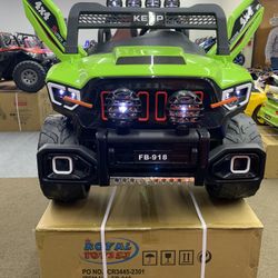 Special offer Jeep 4WD for Kids with rubber tires