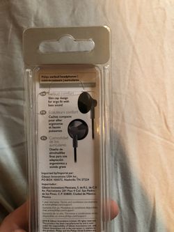 Phillips earbuds