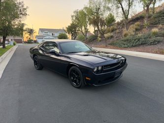2012 Dodge Challenger SXT