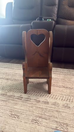 Cottage core chair