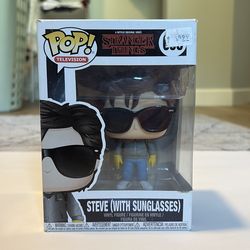 Steve with sunglasses Funko pop